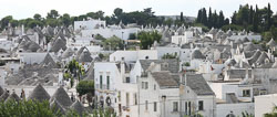 Alberobello_Panorama.jpg